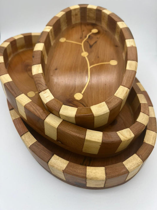 Grapes of Opulence: Set of 3 Moroccan Thuya Wood Trays - Craftsmanship & Hospitality Excellence